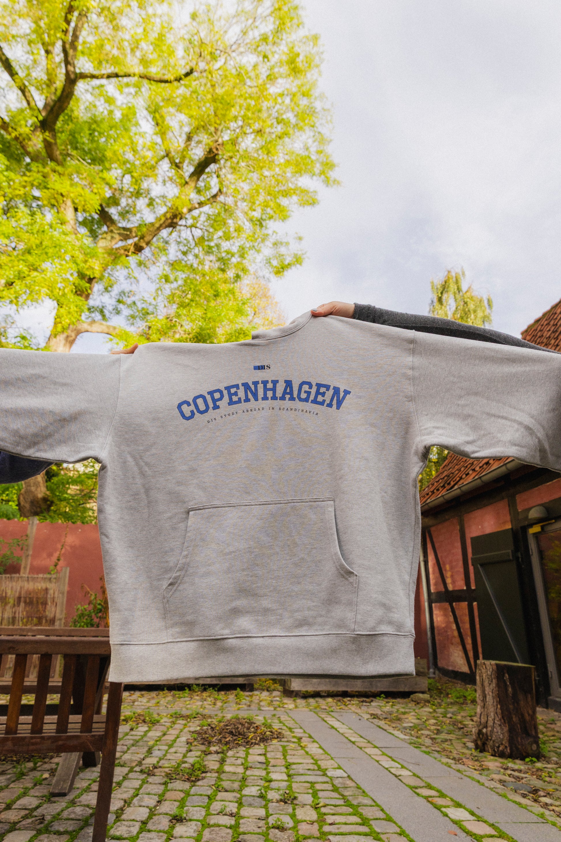 copenhagen tobacco sweatshirt Vintage Jacket Men's Medium Black Bowling Patches K-Brand USA Crew neck Texture takes center stage in this crewneck sweater Copenhagen College Hoodie
